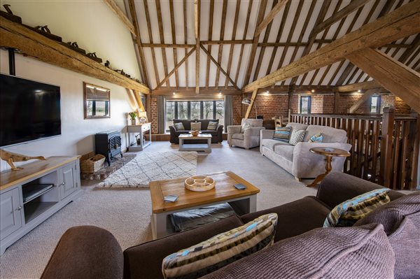 Braeburn Lounge Braeburn Lounge
